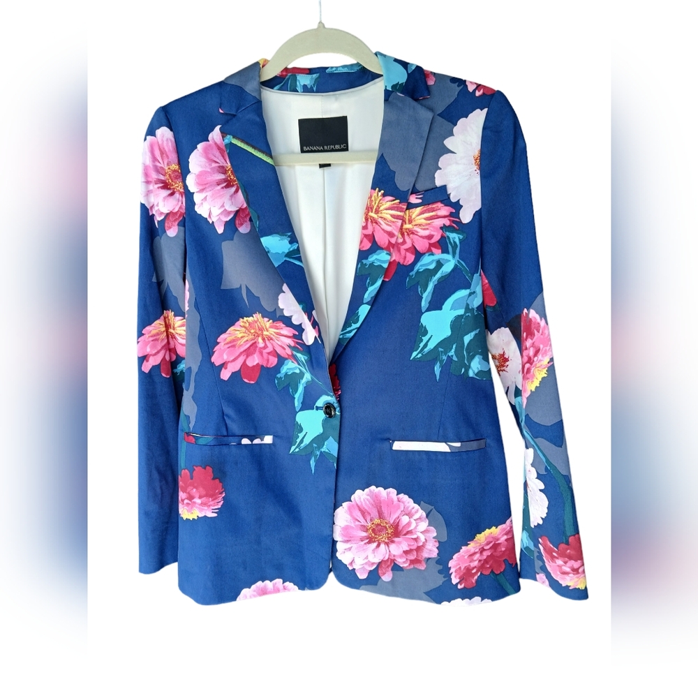 Banana Republic blazer - Picture 2 of 6